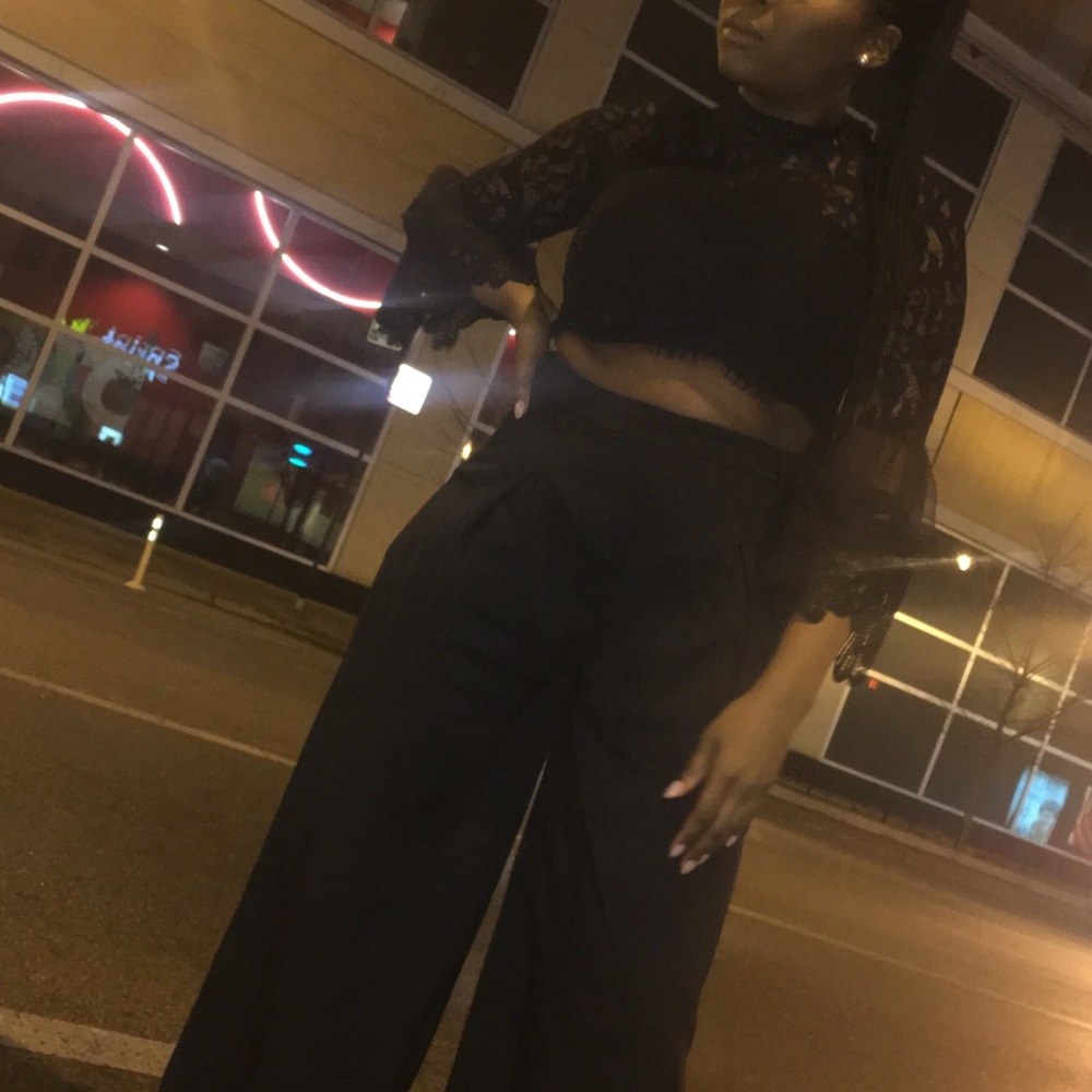 Lace Crop Top